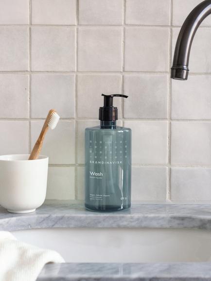 SKANDINAVISK Øy Hand Wash, 500ml - view 2, Powder Blue