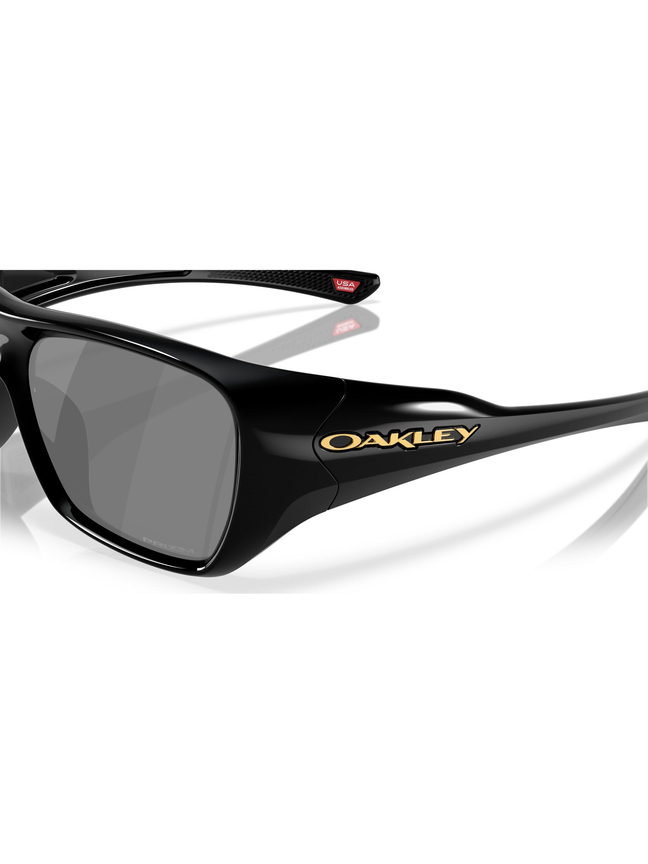 Product image 6 of 7, which shows Oakley OO949 Unisex Rectangular Sunglasses, Polished Black/Grey