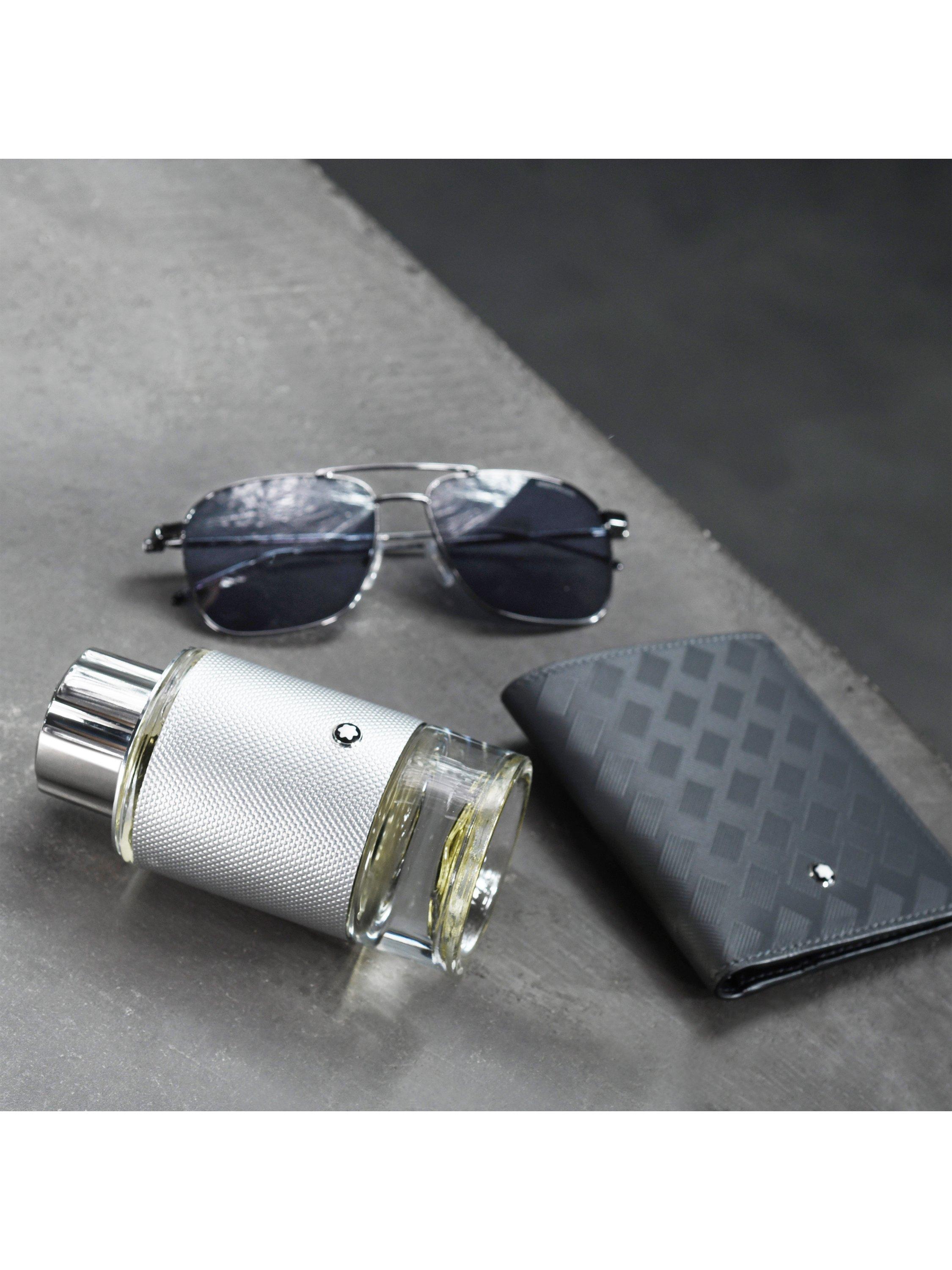 Product image 3 of 5, which shows Montblanc Explorer Platinum Eau de Parfum 60ml Fragrance Gift Set