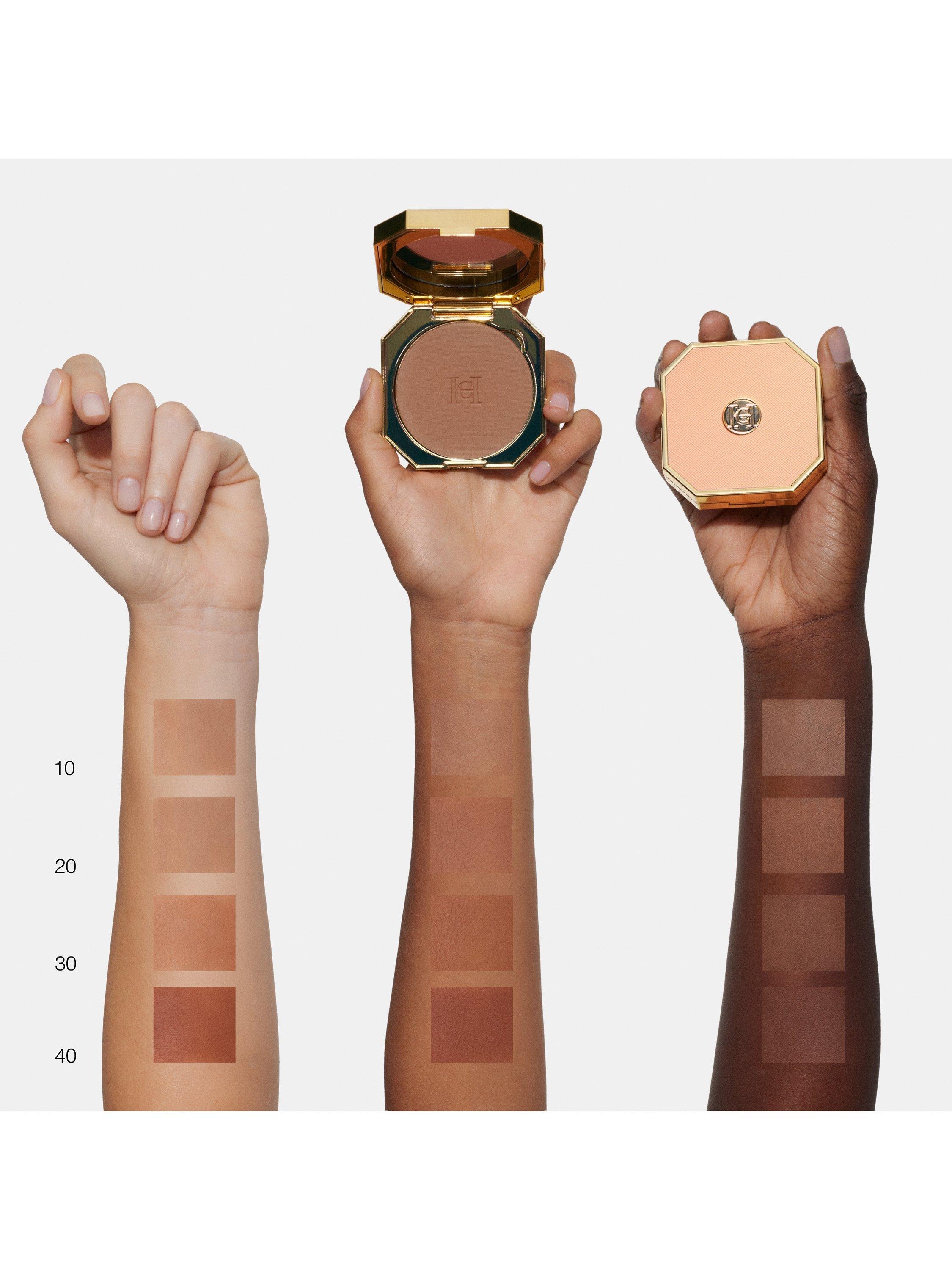 Product image 3 of 7, which shows Carolina Herrera Nude Couture Matte Bronzer, 10 Light