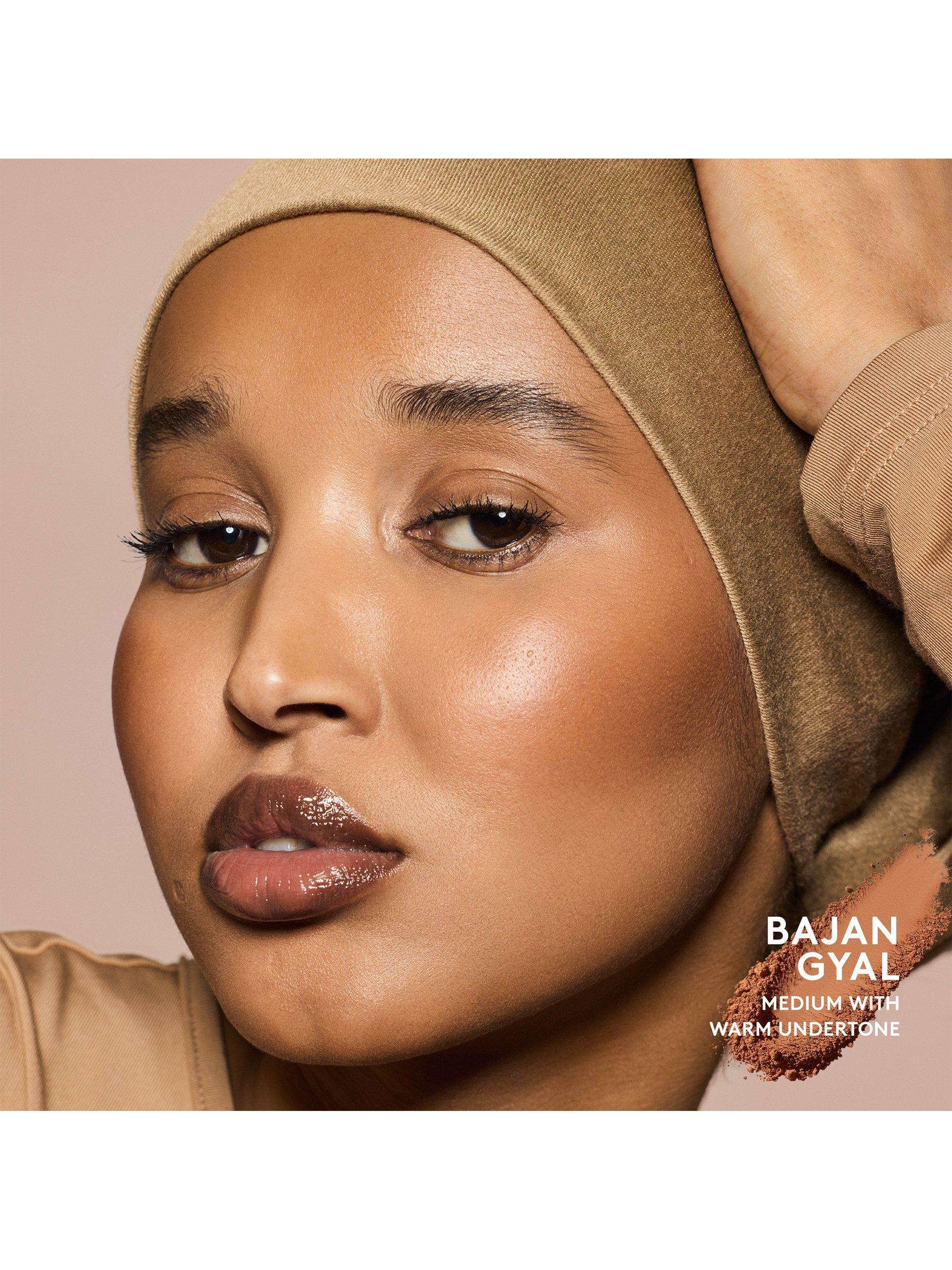 Product image 2 of 6, which shows Fenty Beauty Sun Stalk'r Instant Warmth Bronzer, Bajan Gyal