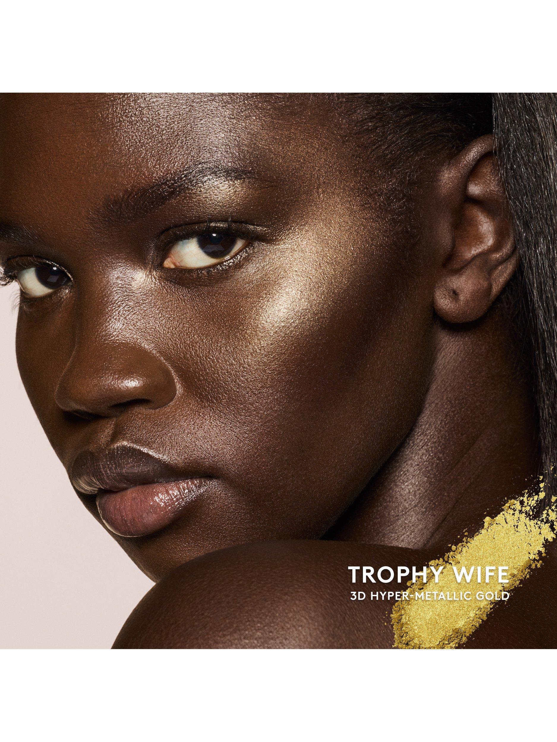 Product image 3 of 8, which shows Fenty Beauty Killawatt Freestyle Highlighter, Trophy Wife