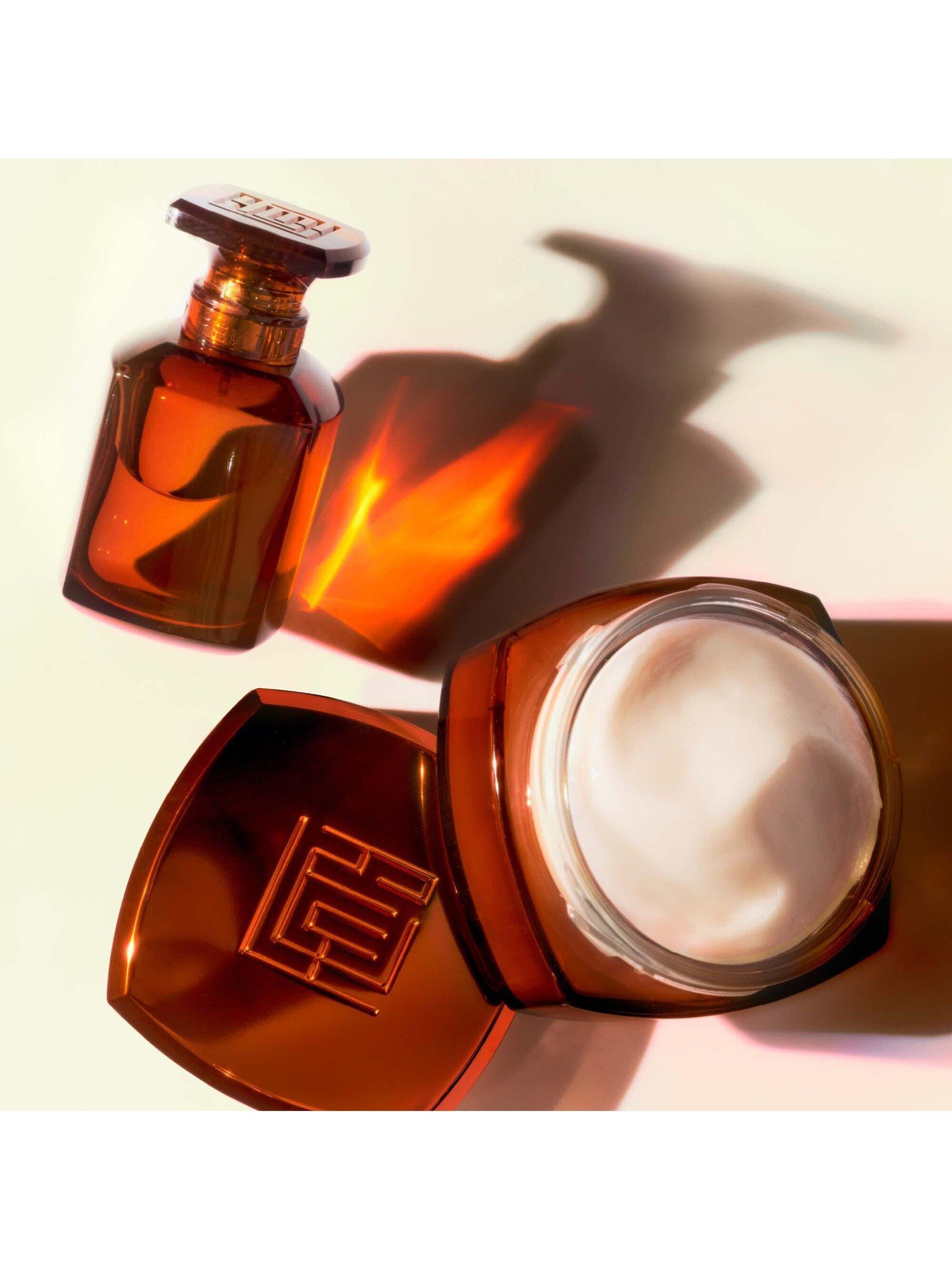 Product image 3 of 5, which shows Fenty Parfum Body Creme, 200ml