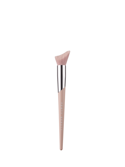 Fenty Beauty Cheek Hugging Highlight Brush 120, 