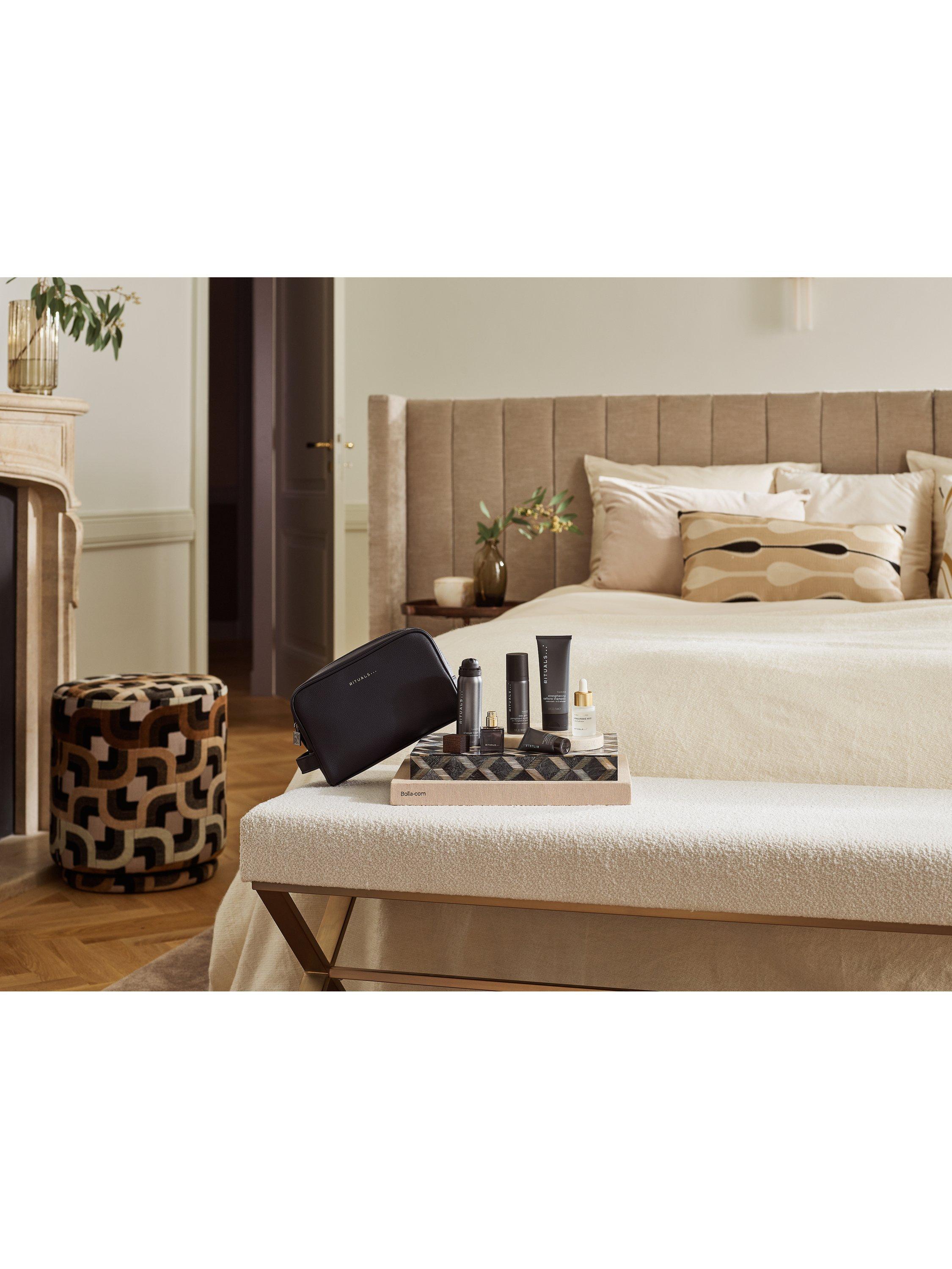 Product image 3 of 3, which shows Rituals Homme Large Bodycare Gift Set