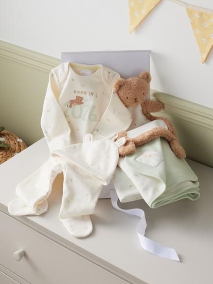 John Lewis Born in 2026 Gift Set - view 2, Multi