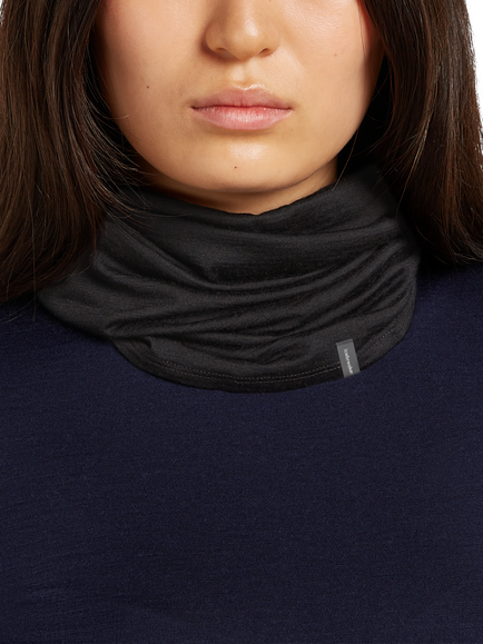 Icebreaker Flexi Chute Merino Wool Scarf, Black - view 2, Black