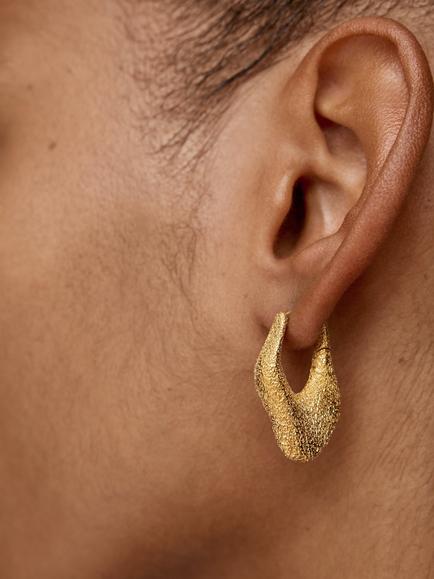 Monica Vinader Antica Medium Textured Hoop Earrings, Gold - view 2, Gold