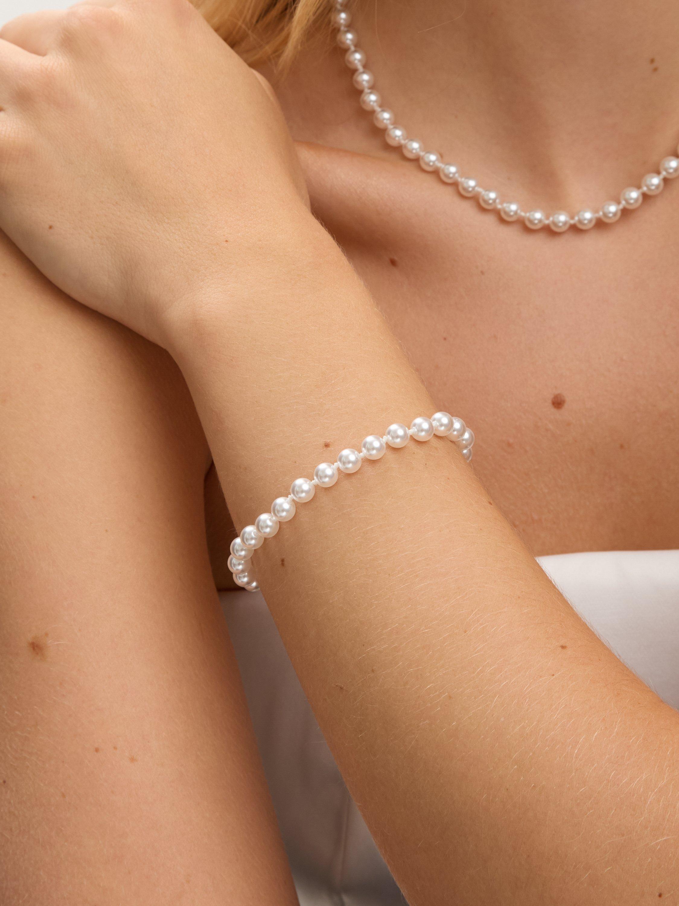 Product image 2 of 4, which shows Jon Richard Knotted Pearl Bracelet, Silver