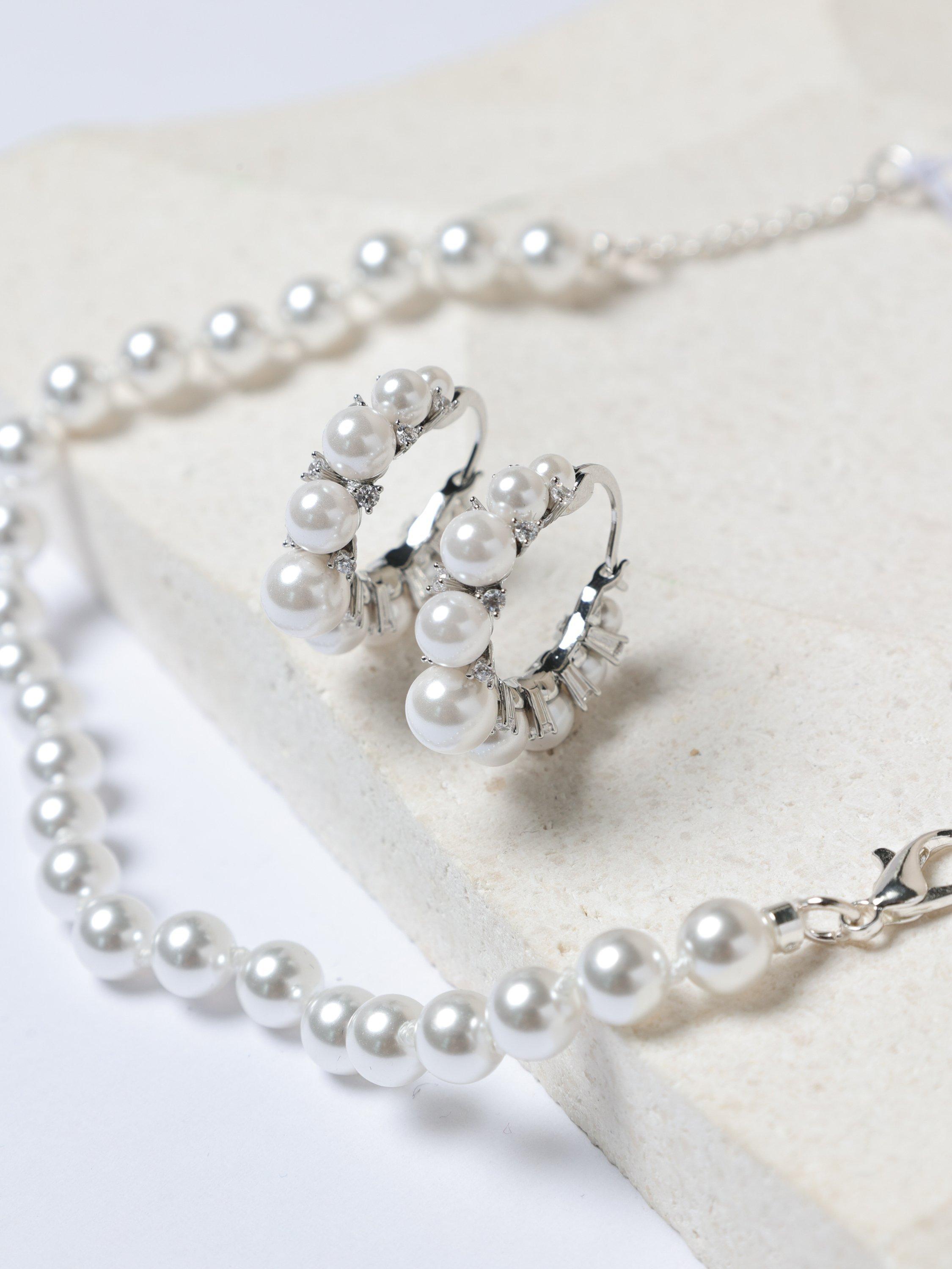 Product image 3 of 4, which shows Jon Richard Knotted Pearl Bracelet, Silver