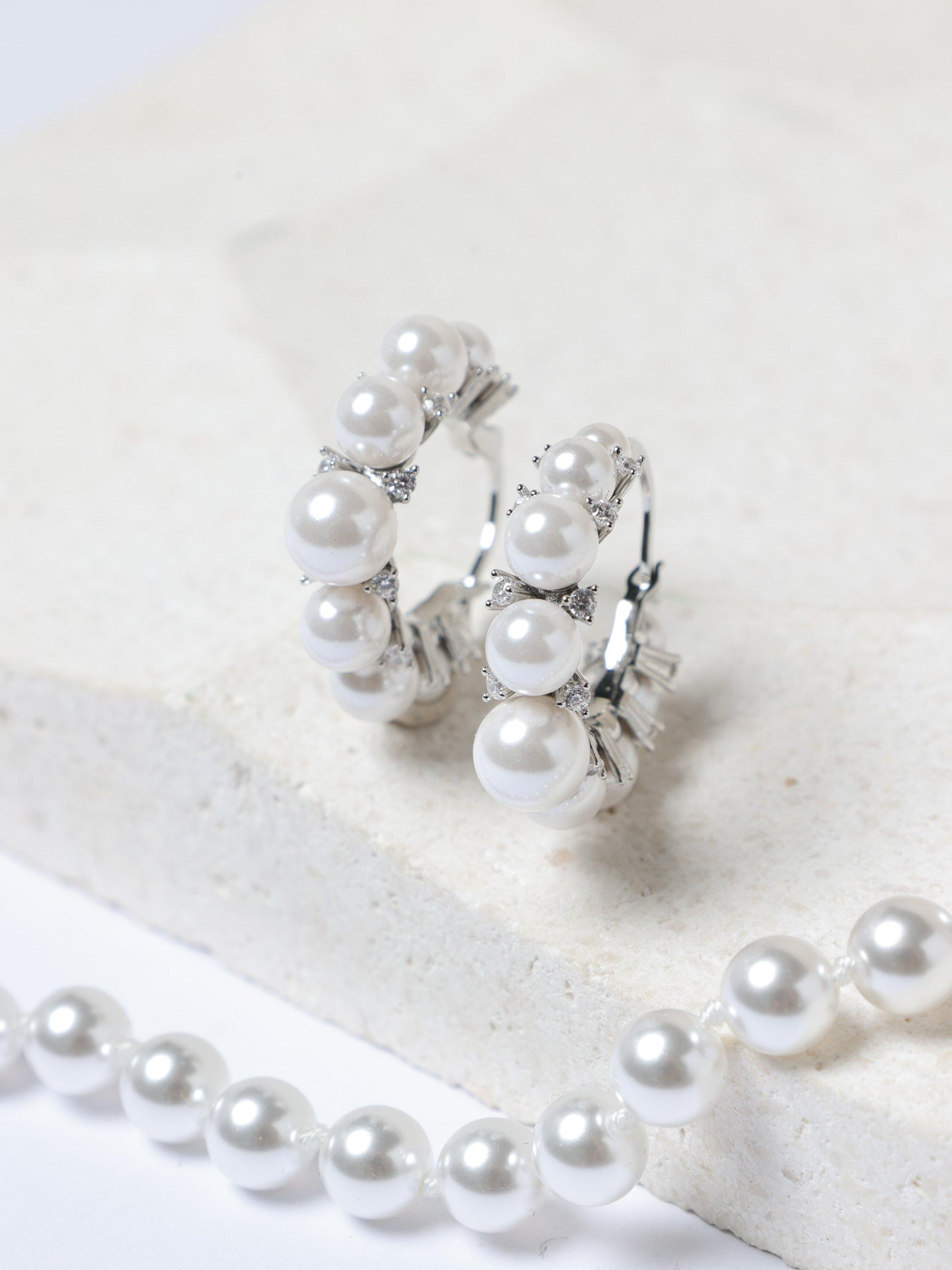 Product image 4 of 4, which shows Jon Richard Knotted Pearl Bracelet, Silver