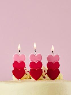 Hootyballoo Stacked Heart Cake Candles, Pack of 3 - view 2, Red