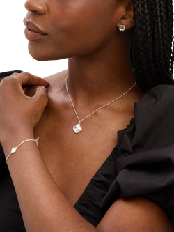 Simply Silver Polished Ridged Clover Pendant - view 2, Silver