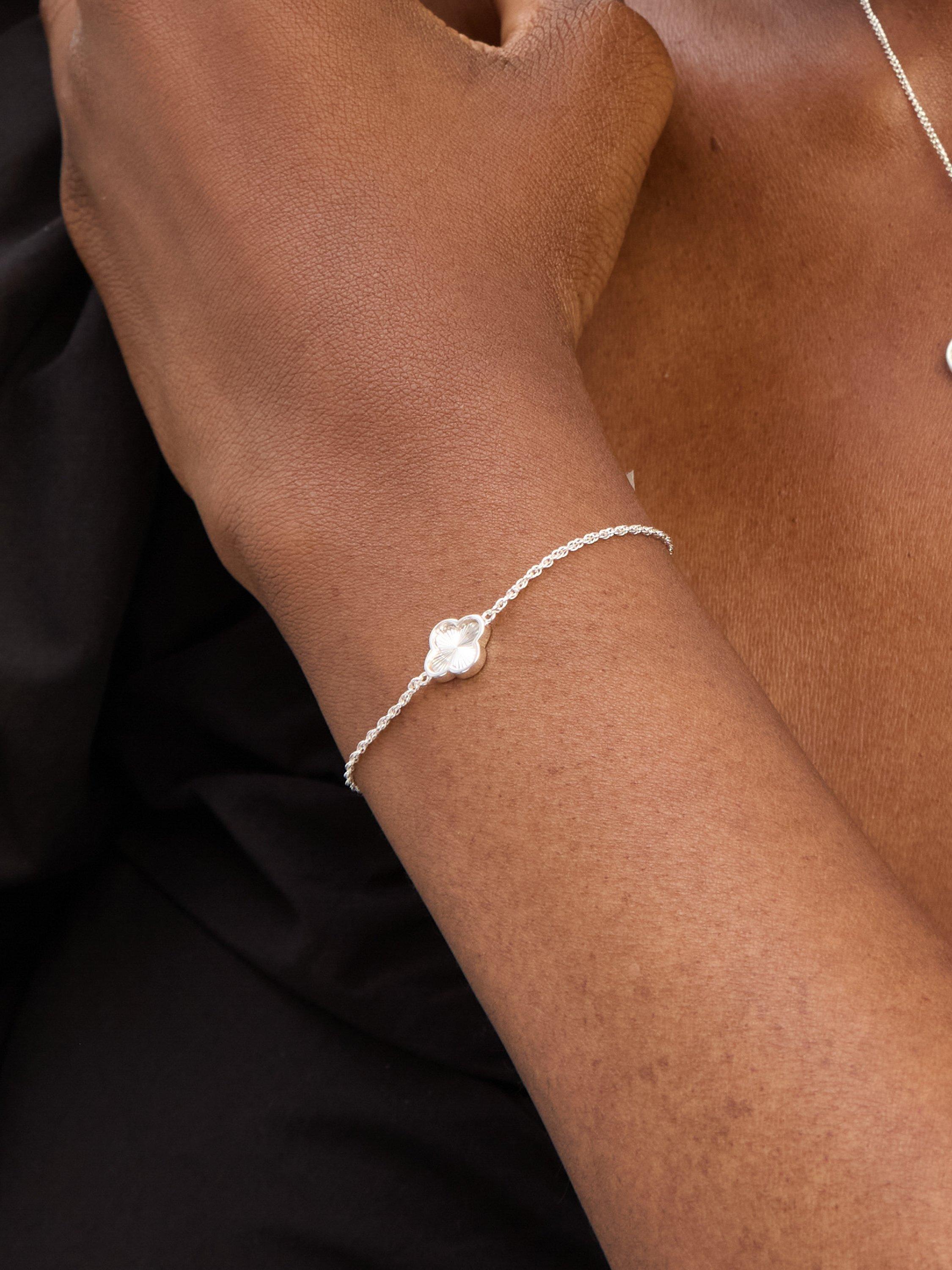 Product image 4 of 4, which shows Simply Silver Polished Ridged Clover Pendant