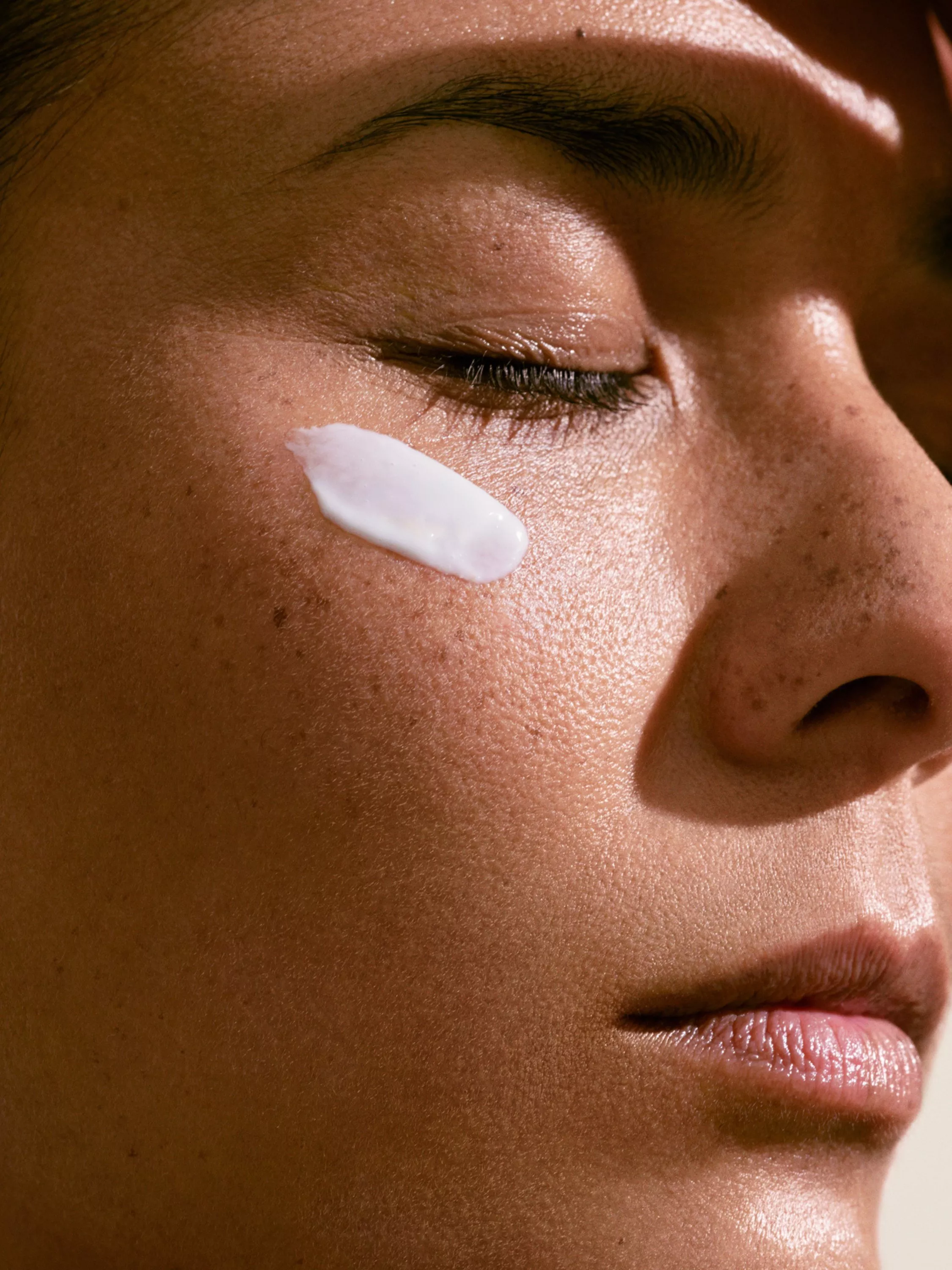 lady wearing face cream 