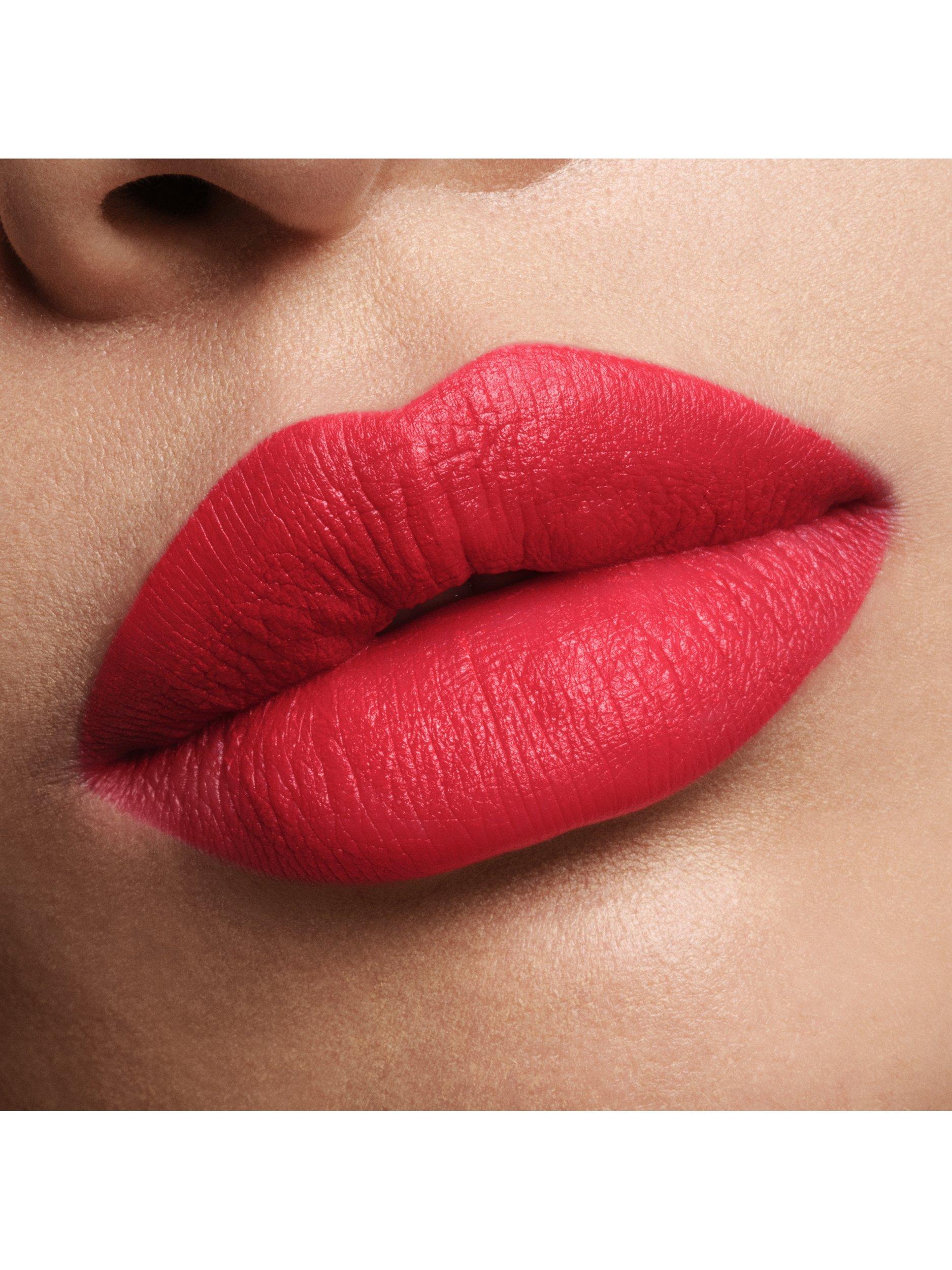 Product image 3 of 6, which shows TOM FORD Fabulous Lip Colour, F9 Red