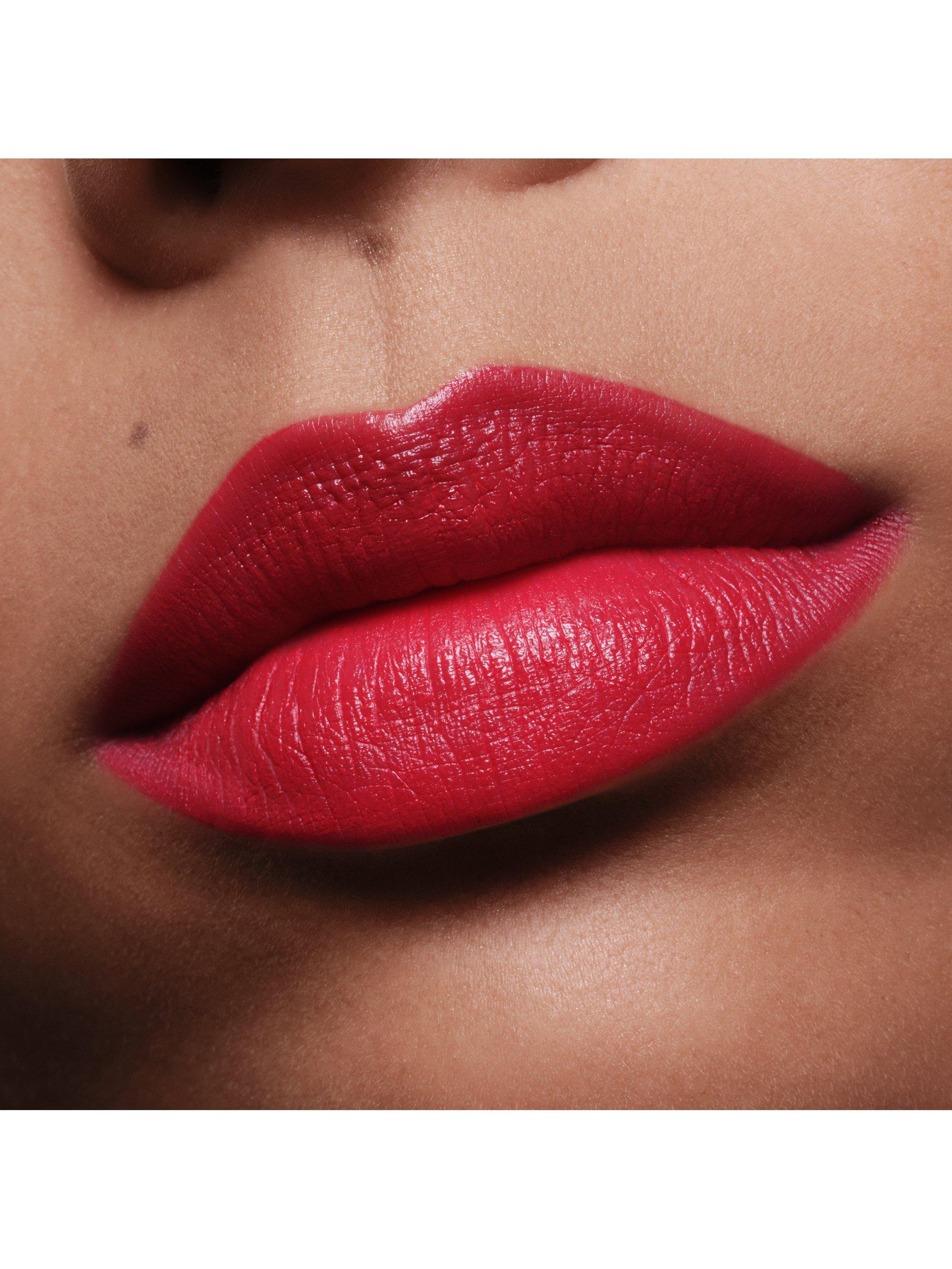 Product image 4 of 6, which shows TOM FORD Fabulous Lip Colour, F9 Red