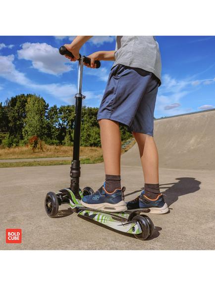 BOLDCUBE Big 3-Wheel Foldable Scooter, Swift Green - view 2, Swift Green