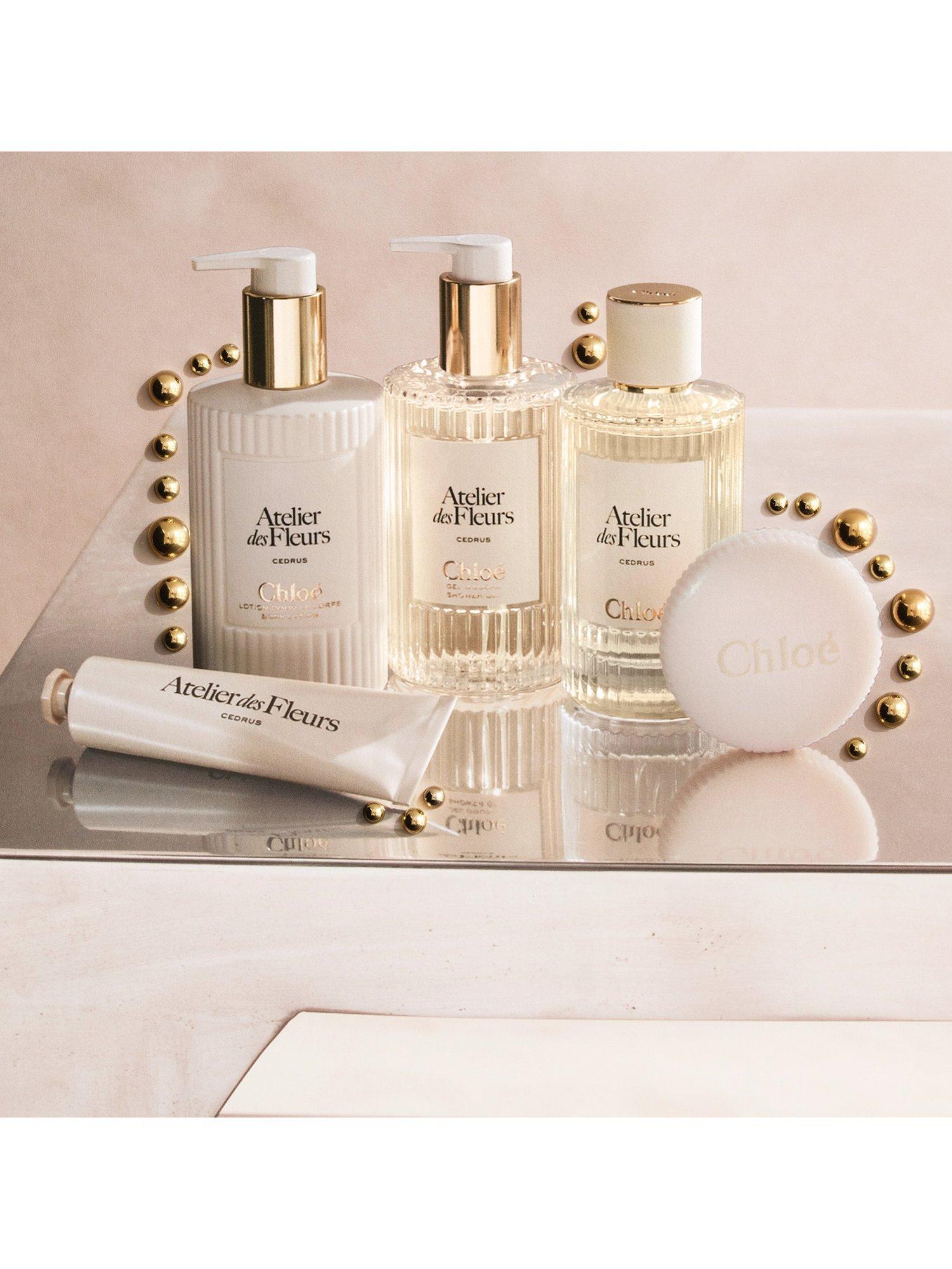 Chloé Atelier des Fleurs Cedrus セット Chloé Atelier des Fleurs Cedrus Eau de Parfum 50ml Fragrance
