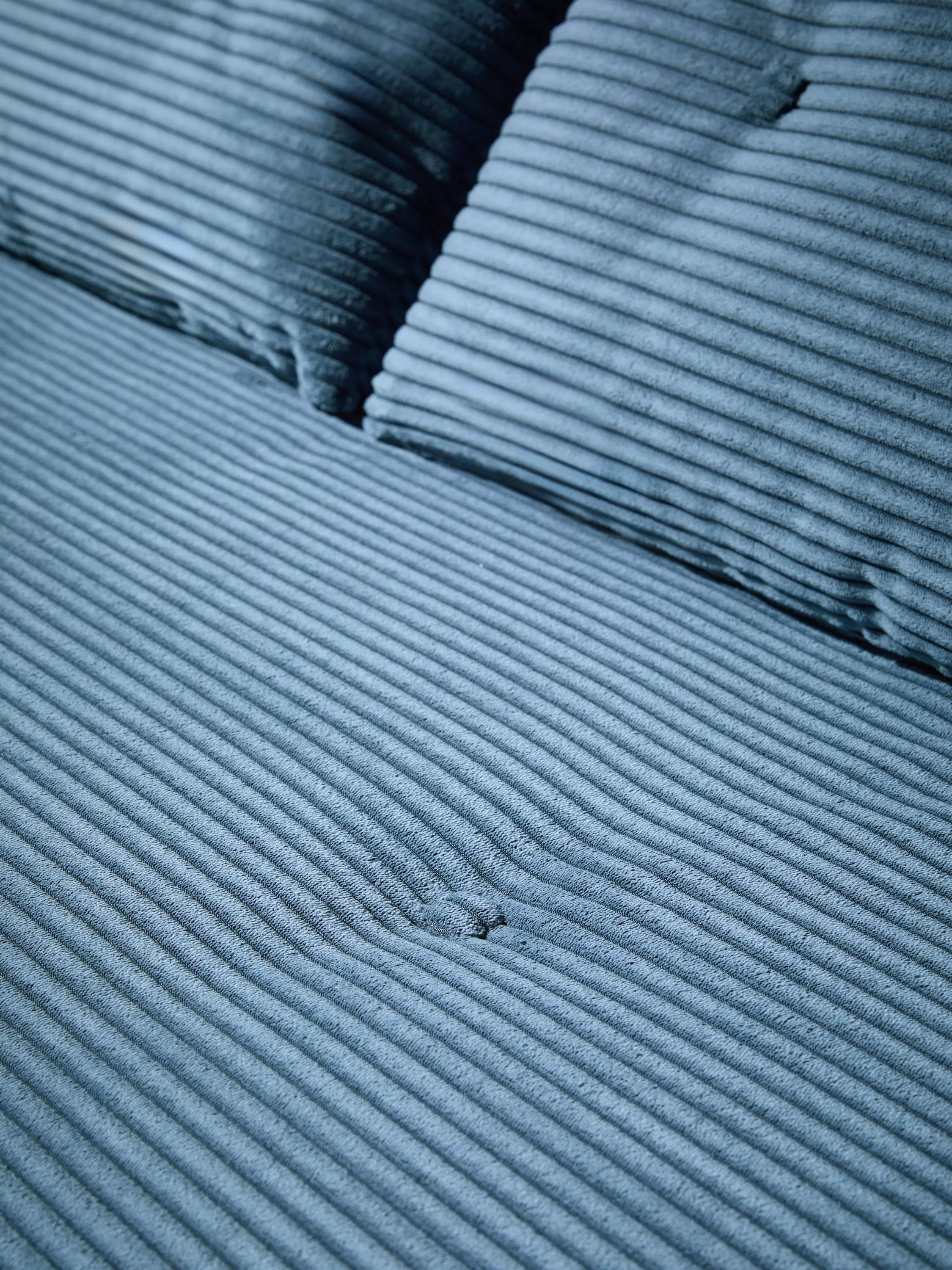 Carousel image, index 3