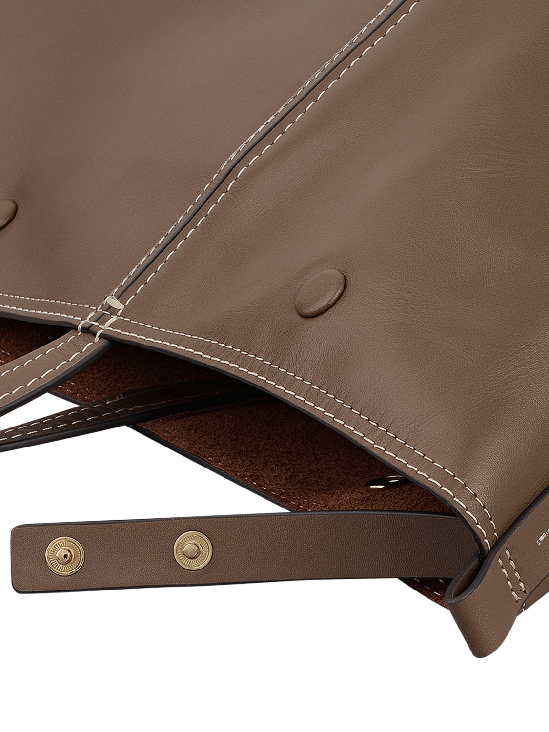 Product image 5 of 9, which shows Radley The Delphine Leather Extra Large Tote Bag, Coffee