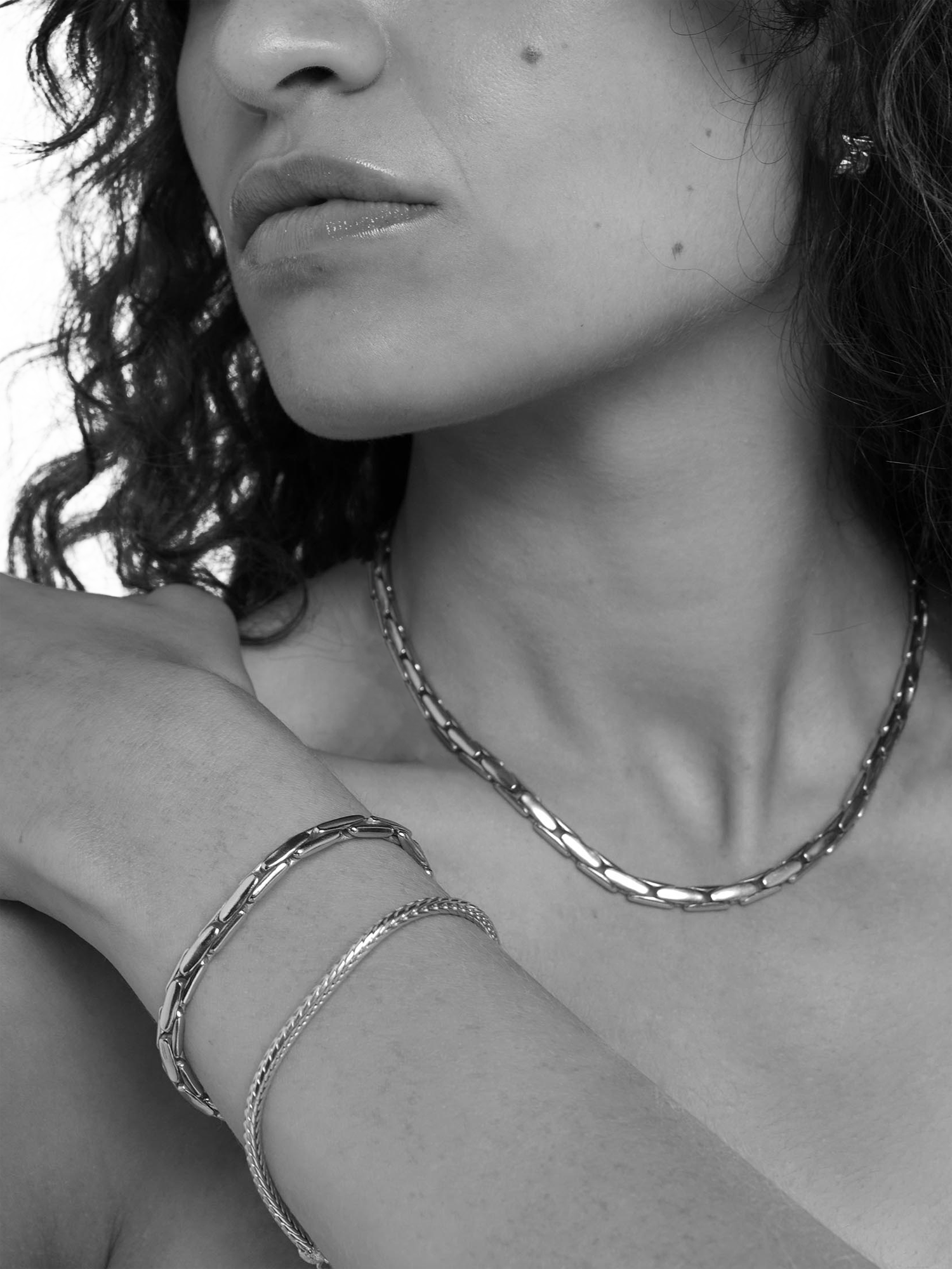 Product image 2 of 3, which shows TUTTI Refine Chain Bracelet, Silver