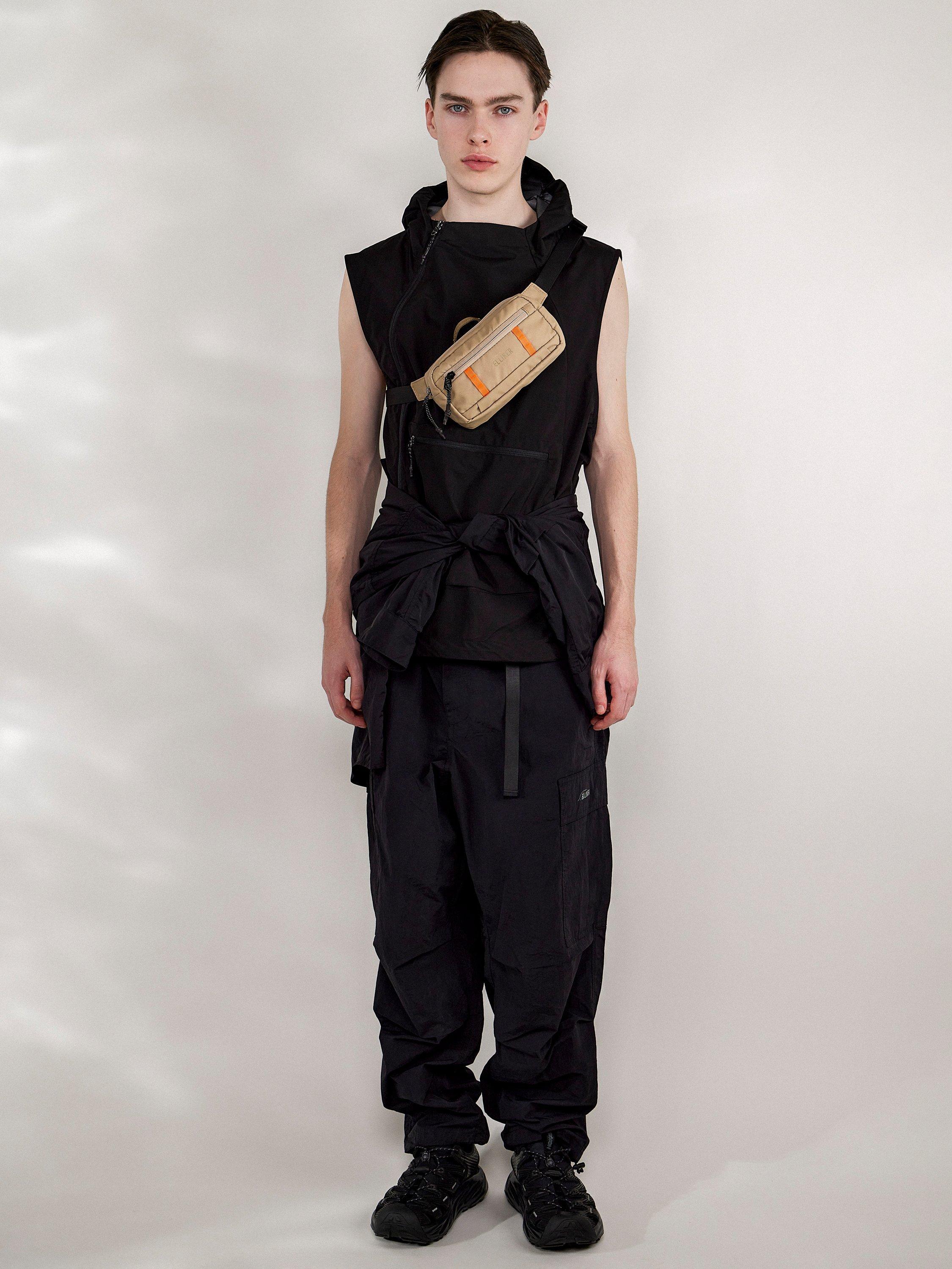 Product image 8 of 11, which shows ELLIKER Semer Sling Bag, 1L, Sand