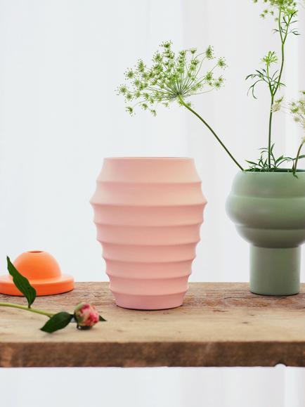The Conran Shop Beehive Earthenware Vase, H22cm, Plaster - view 2, Plaster