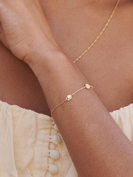 Daisy London Daisy Chain Bracelet - view 2, Yellow Gold
