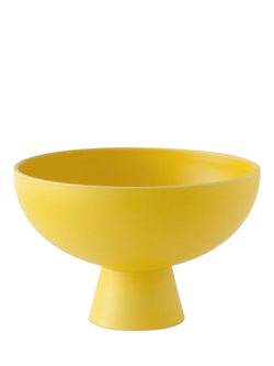 raawii Strøm Medium Earthenware Footed Serve Bowl, 19cm, Freesia, Freesia