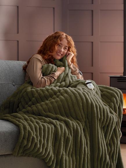 Silentnight Faux Fur Heated Throw, Green