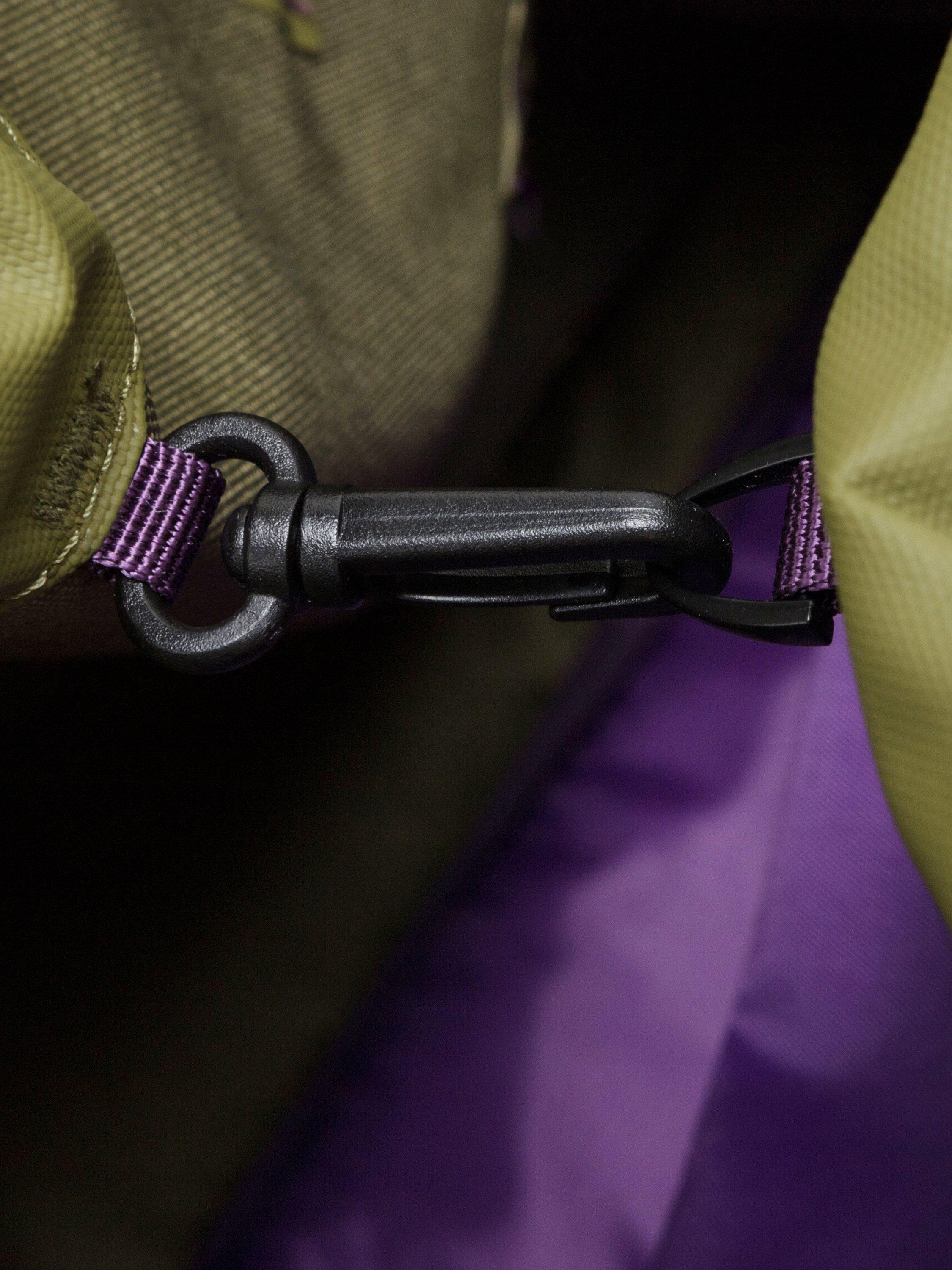 Product image 5 of 8, which shows ELLIKER Lammer Tote Bag, 18L, Khaki