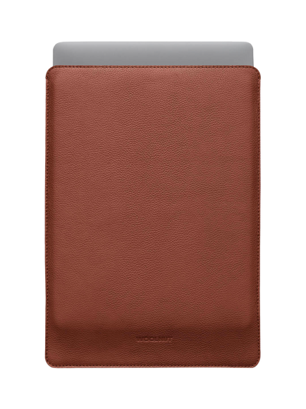 WOOLNUT Leather Sleeve for 16" MacBook Pro, Cognac, Cognac