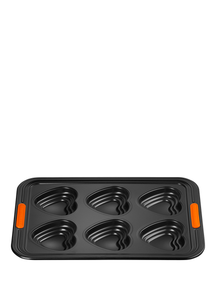 Le Creuset Heart Carbon Steel Toughened Non-Stick Bake Tray, 6 Cup, Black