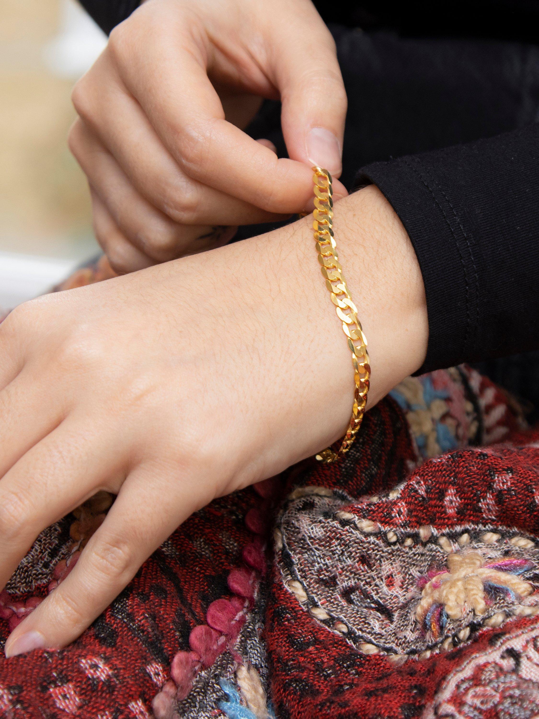 Product image 4 of 5, which shows IBB 9ct Yellow Gold Diamond Cut Curb Bracelet