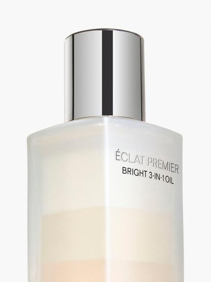 CHANEL Éclat Premier Bright 3-In-1 Brightening, Unifying And Protecting Tri-Phase Oil, 50ml - view 2, 