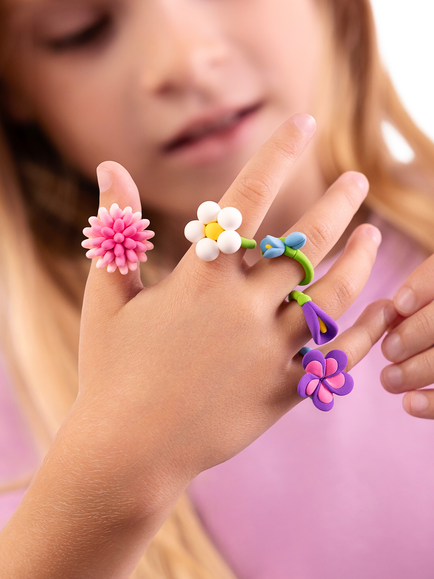 TOMY Hey Clay Bijou Flower and Sweet Rings Craft Kit - view 2, Multi