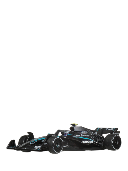 Hot Wheels Premium Mercedes-AMG PETRONAS Formula One Team, Pack of 2, Multi