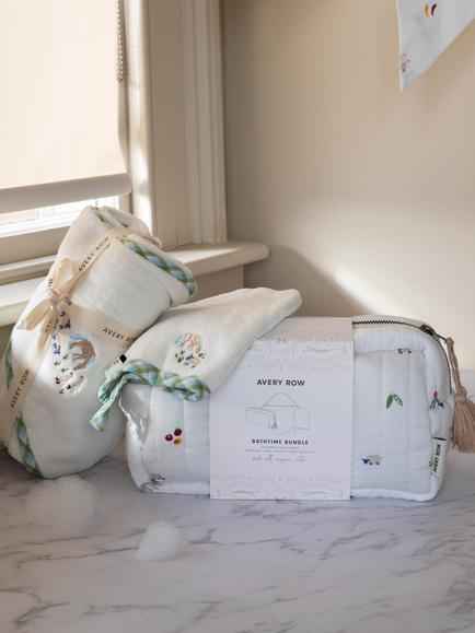 Avery Row Little Farm Bathtime Bundle - view 2, Little Farm