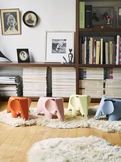 Vitra Eames Elephant Small Ornament, Red Orange - view 2, Red Orange