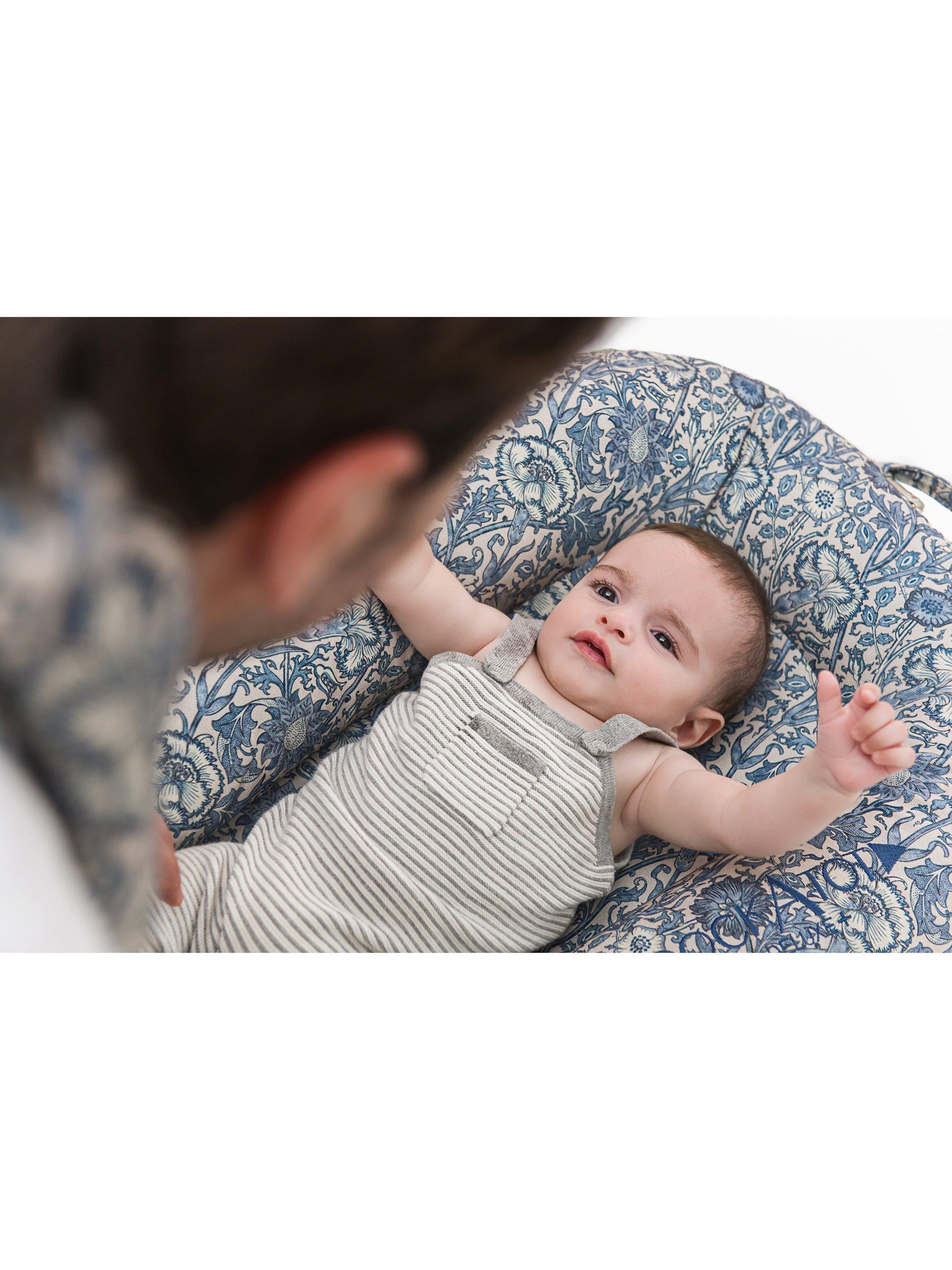DockATot Deluxe+ William Morris Pink and Rose Baby Pod