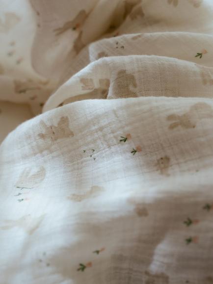 Little Dutch Newborn Naturals Baby Bunnies Muslin Swaddle Blanket - view 2, Multi