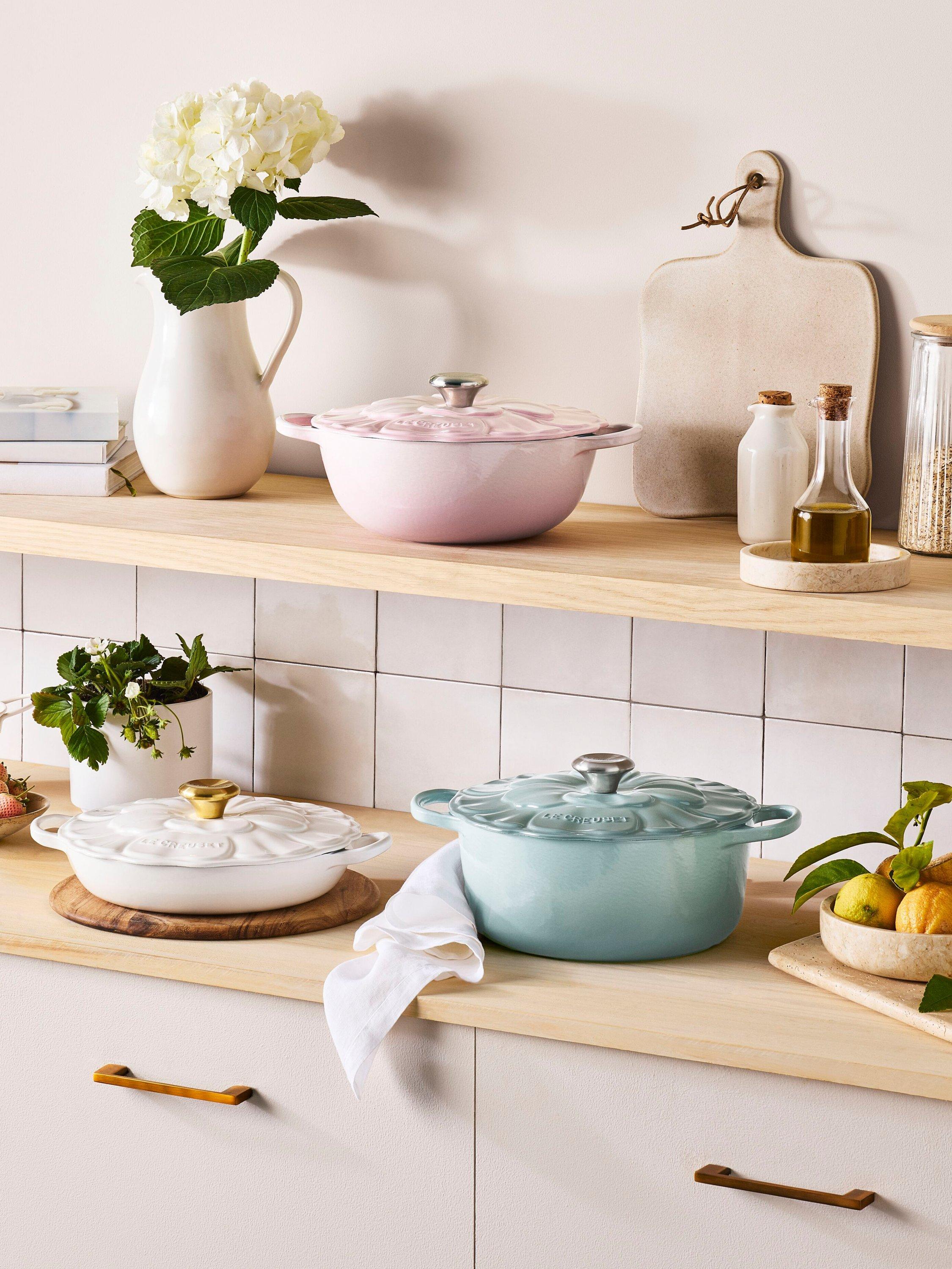 Le Creuset Cast Iron Petal Signature Soup Pot, 26cm