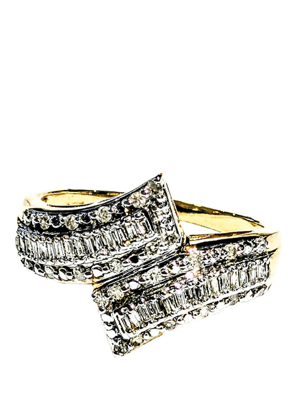 Pre-loved 9ct Gold Large Baguette Diamond Ring, O, Yellow Gold