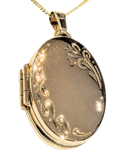 Pre-loved 9ct Yellow Gold Embossed Floral Opening Locket, Yellow Gold