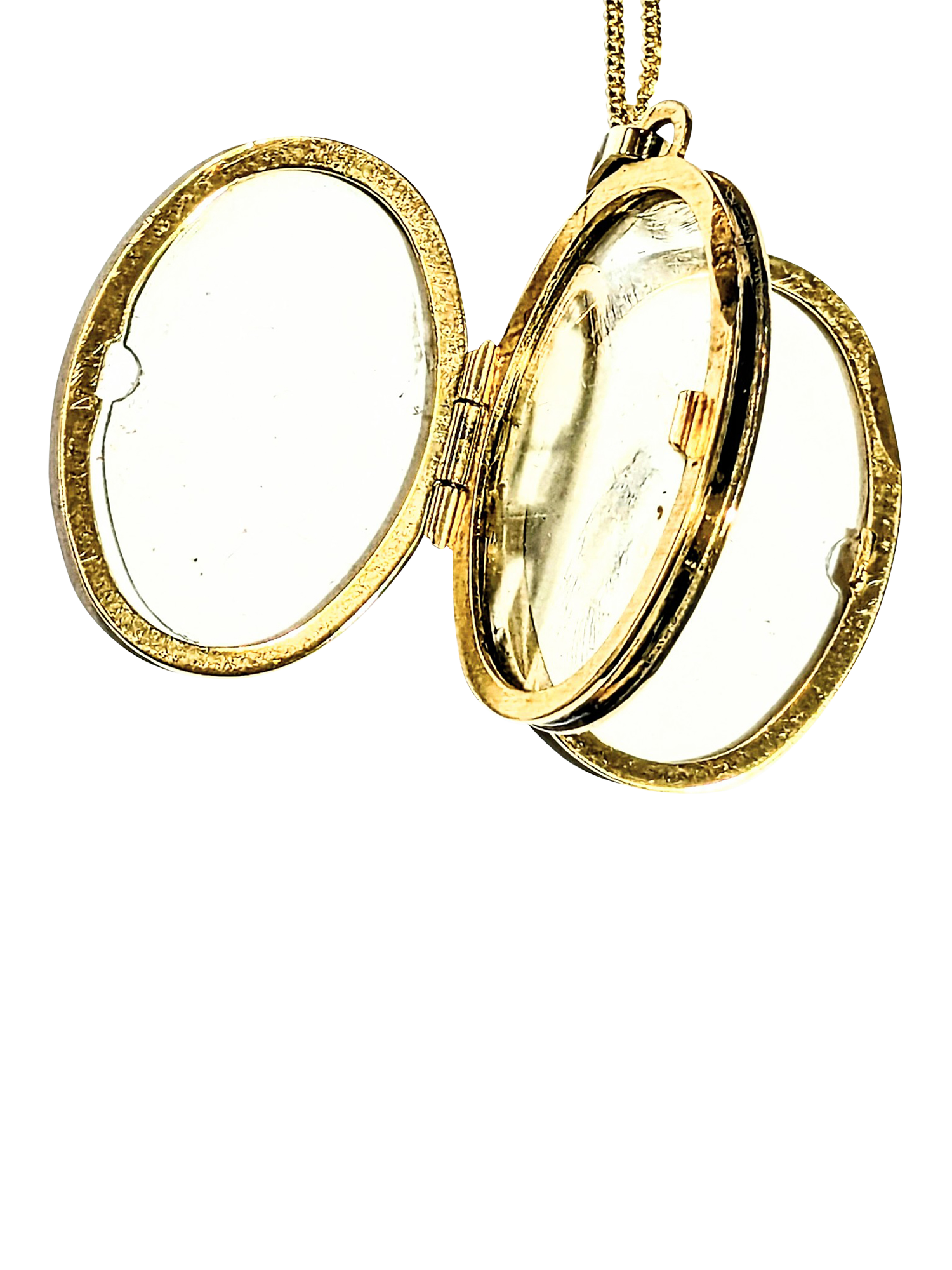 Product image 2 of 2, which shows Pre-loved 9ct Yellow Gold Embossed Floral Opening Locket