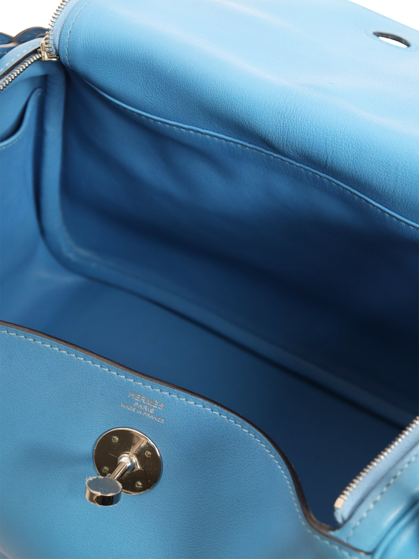 Product image 7 of 8, which shows Pre-loved Hermès Lindy 26 Leather Grab Bag, Blue
