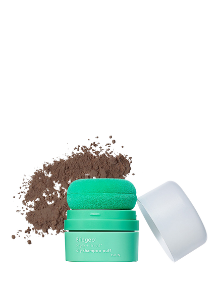 Briogeo Style + Treat Dry Shampoo Puff Tinted for Dark Hair, 15g - view 2, 