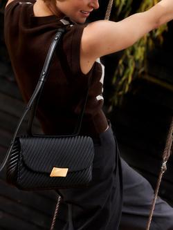 Radley The Belsize Quilted Leather Shoulder Bag - view 2, Black