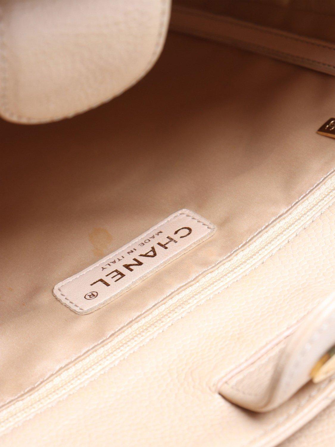 Product image 8 of 10, which shows Pre-loved CHANEL 2010 Caviar-Quilted Petit GST Bag, Blush